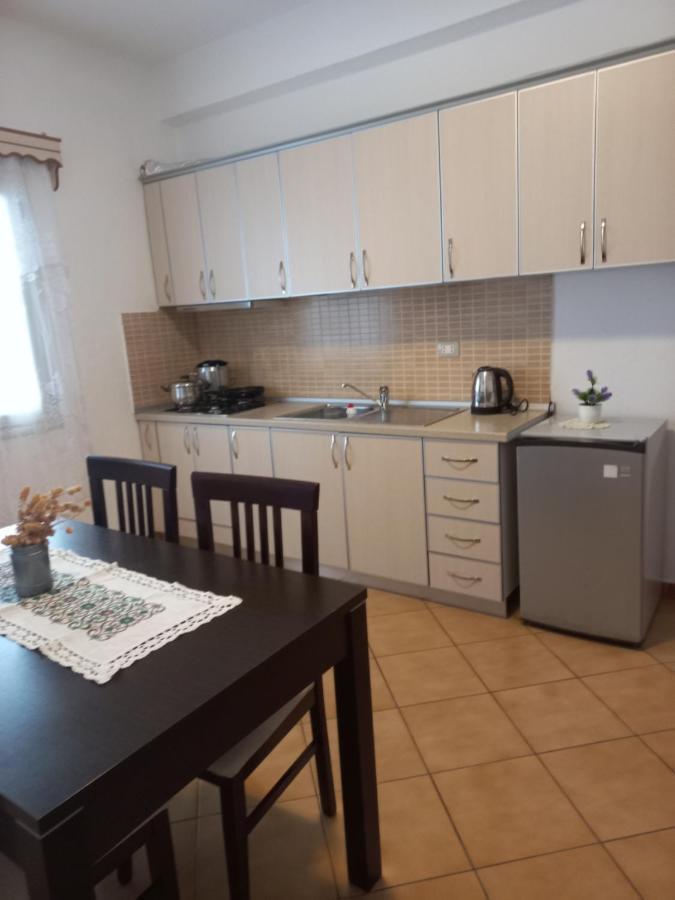 Apartament Gloria&Mitati Orikum Eksteriør bilde