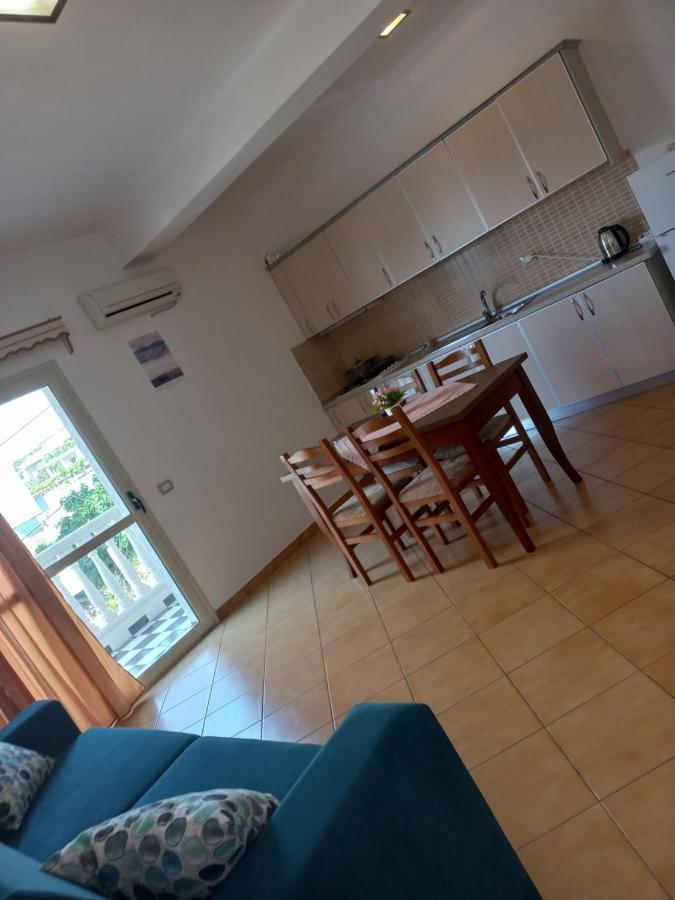 Apartament Gloria&Mitati Orikum Eksteriør bilde