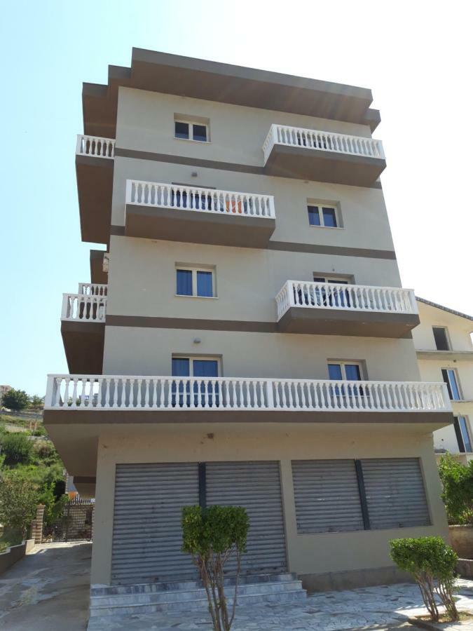 Apartament Gloria&Mitati Orikum Eksteriør bilde